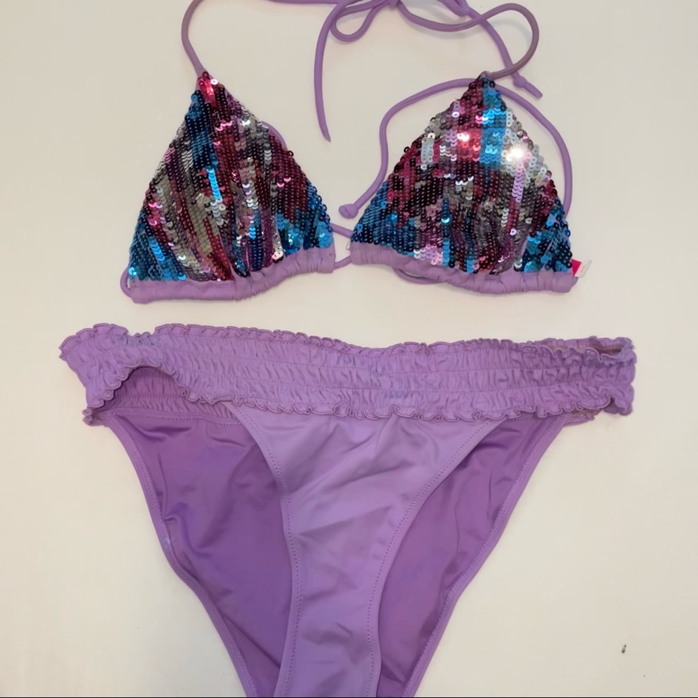 Victoria’s Secret Sequin String bikini set - top & bottoms size medium - purple